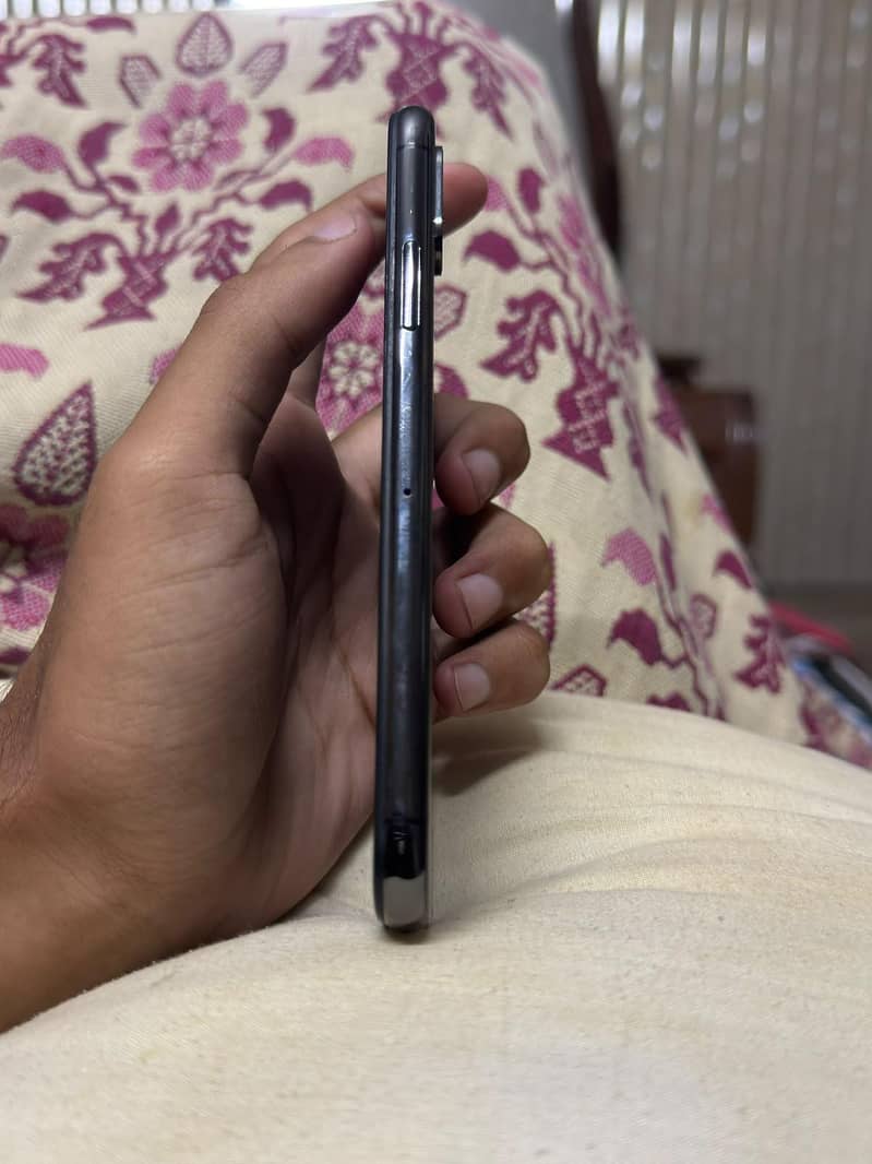 Apple iPhone XS 2
