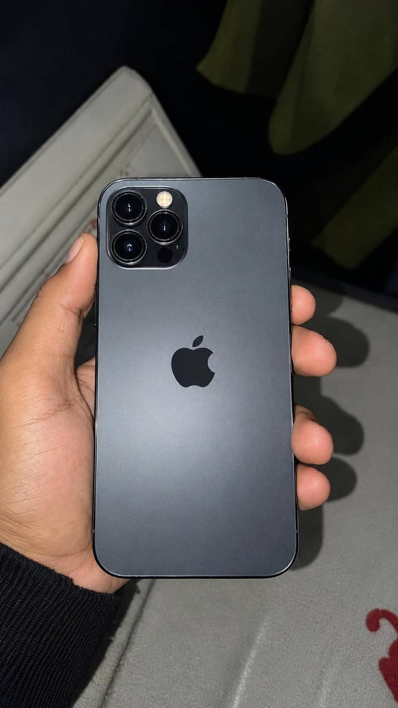 Apple iPhone 12 Pro 0