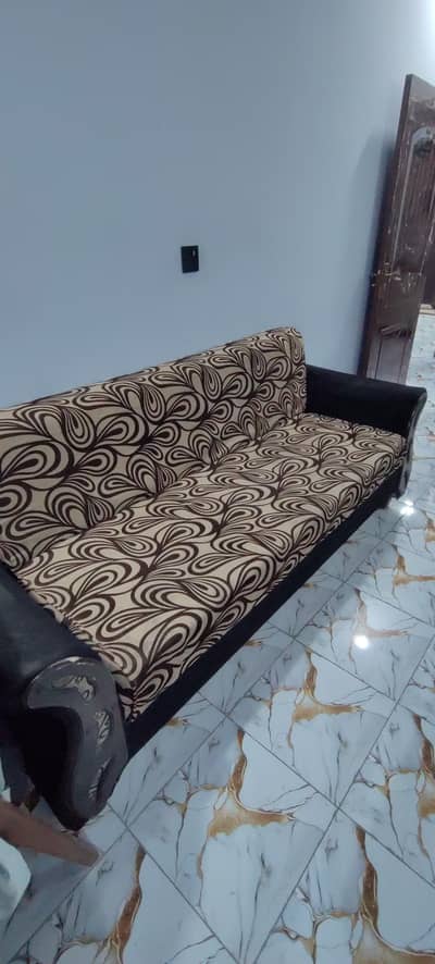 5 Seater Sofa Set & Sofa Cum Bed