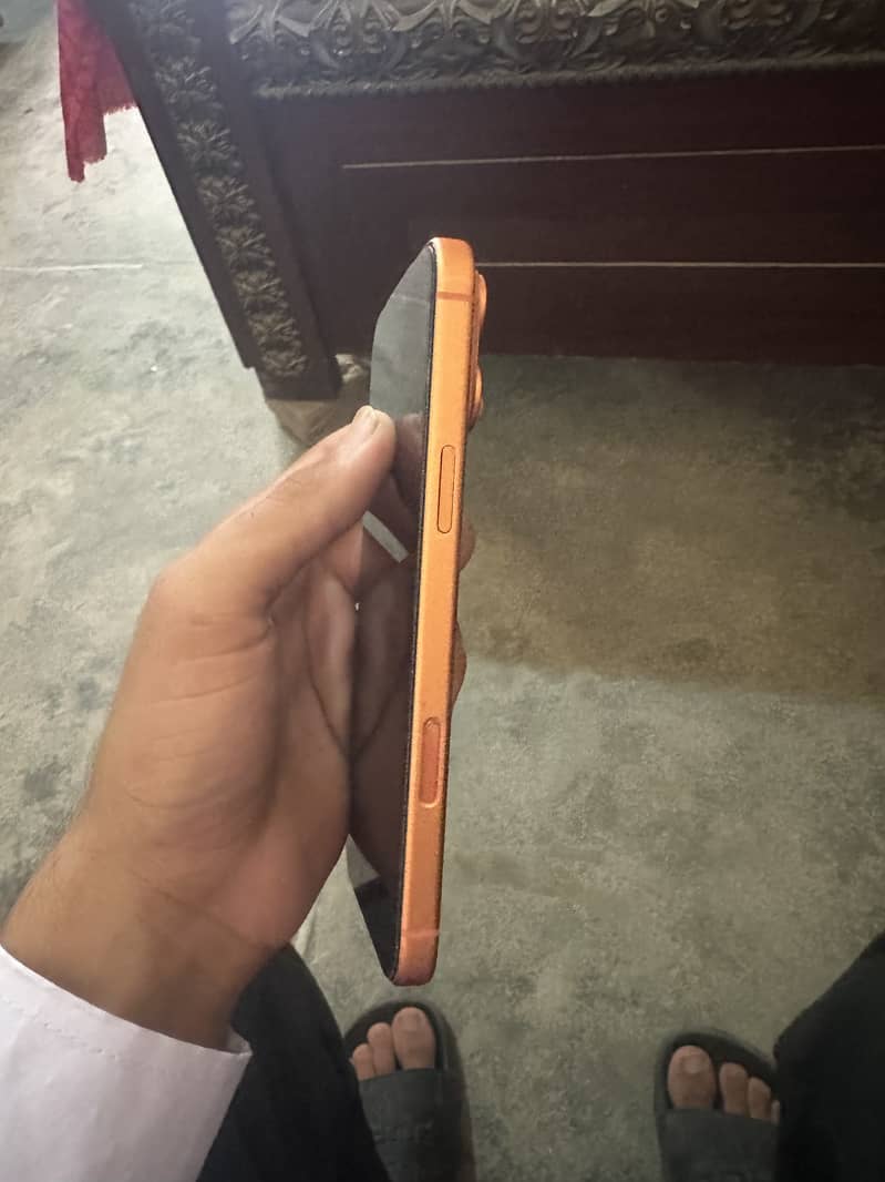 Apple iPhone 17 Pro Max 2