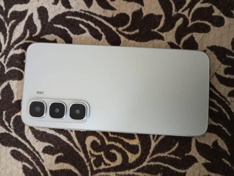 Infinix Note 60i 3