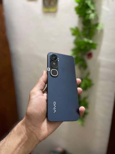 Vivo V40 Lite brand new