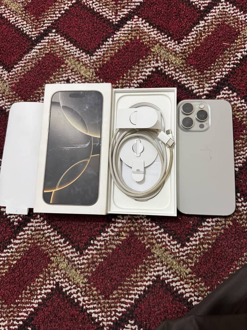 Apple iPhone 16 Pro 7