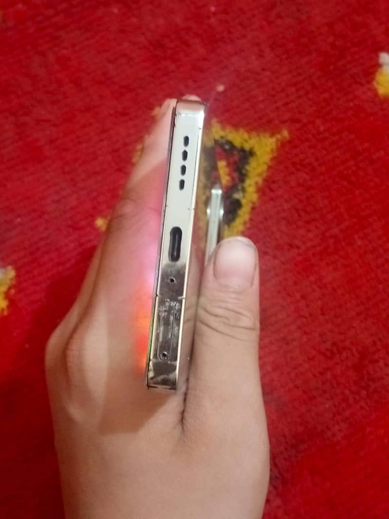 Infinix Note 40 2