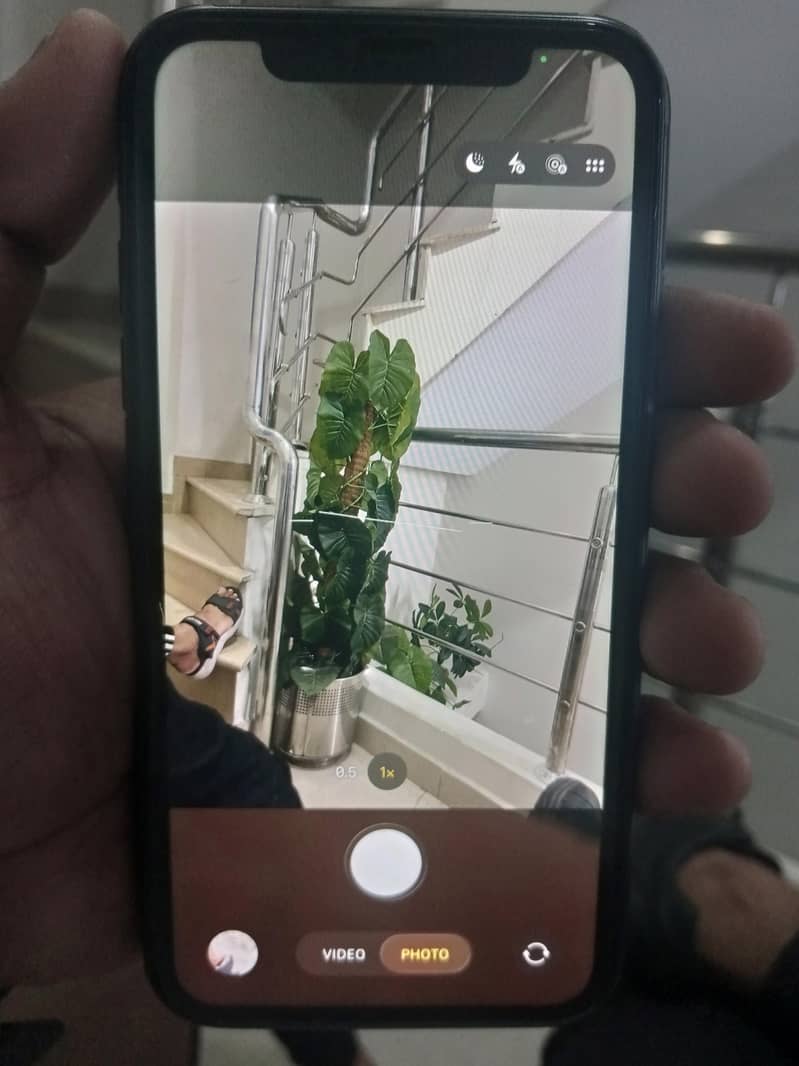 Apple iPhone 11 3