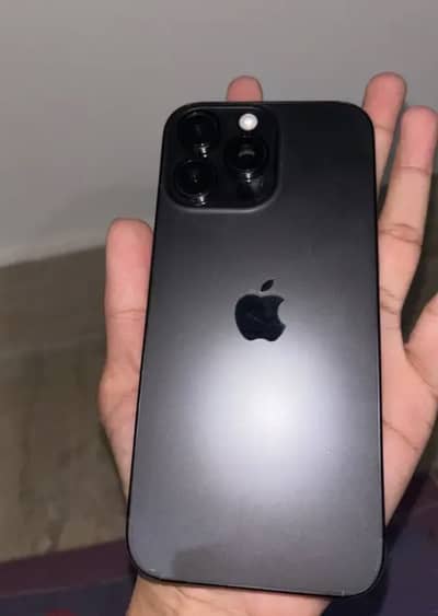Apple iPhone 16 Pro Max