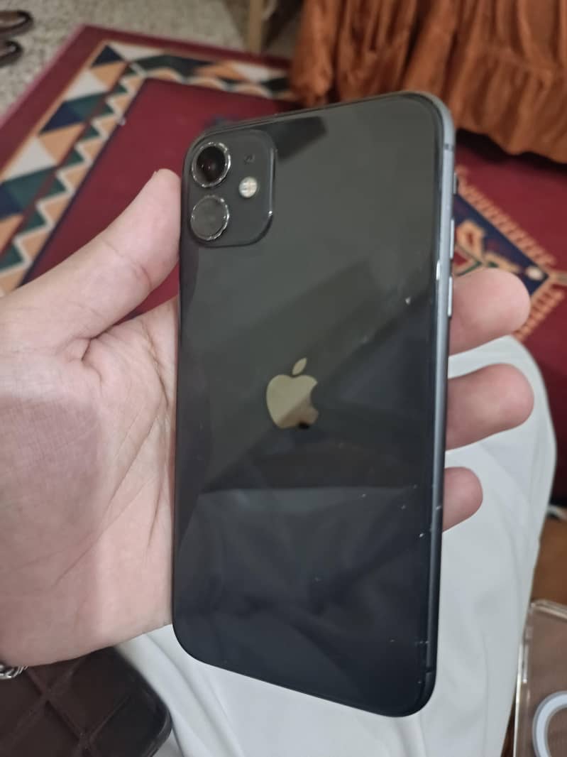 Apple iPhone 11 0