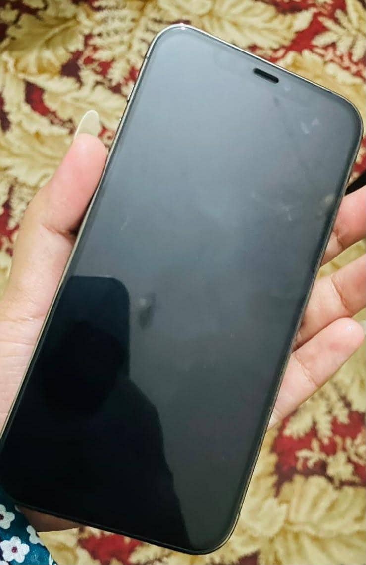 iPhone 12 pro 1