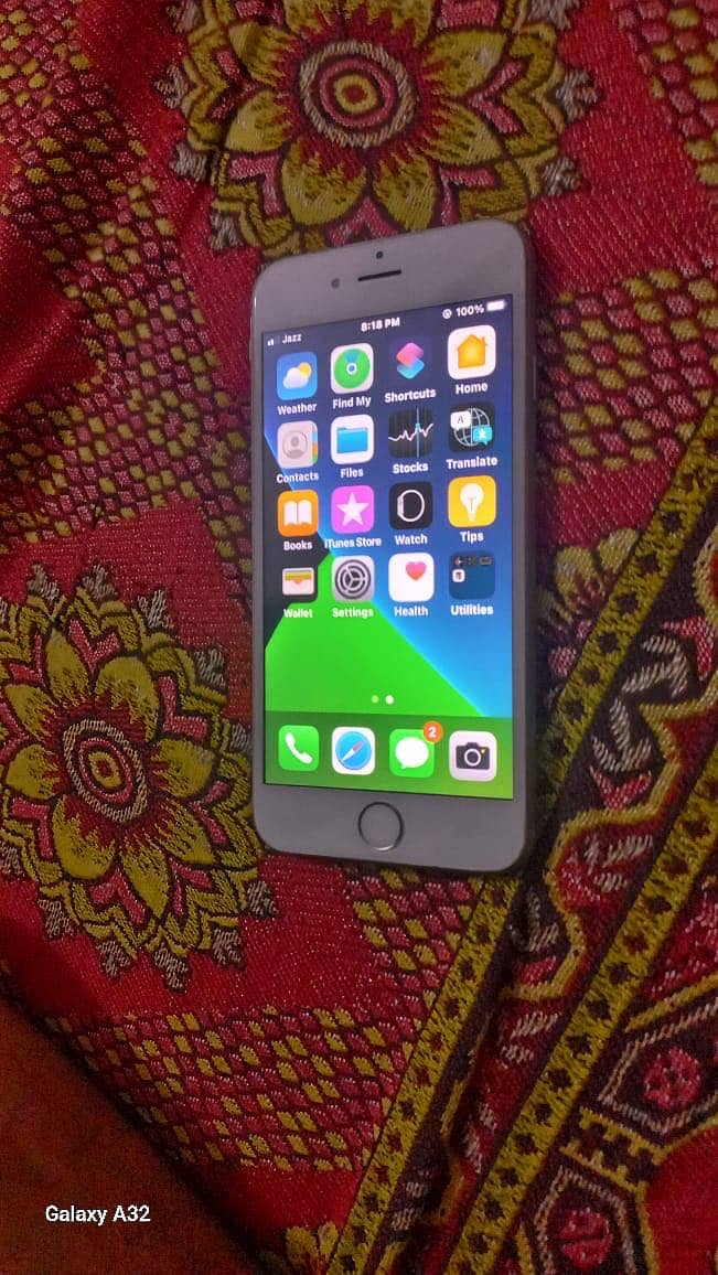 Apple iPhone 6S 2