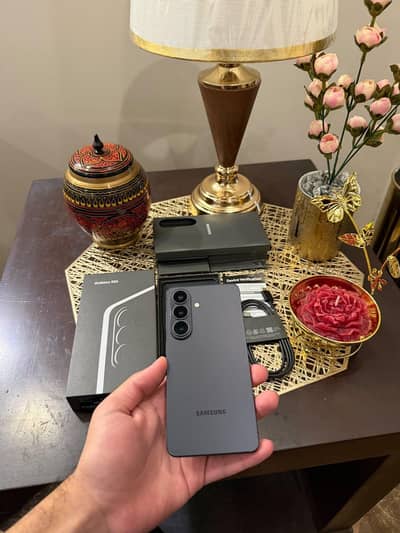 Samsung Mobile S26