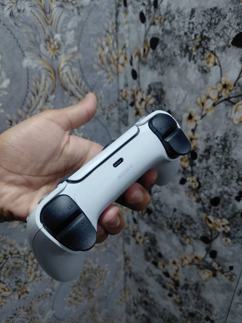 PlayStation 5 Controller 2