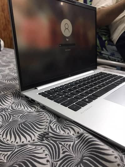 Hp elitebook 840 g10 touch screen ddr 5 machine last unit on best rate