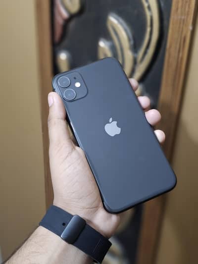 Apple IPhone 11 64GB Official PTA Waterpack 90 battery Health