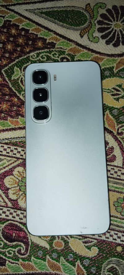 Infinix Hot60i