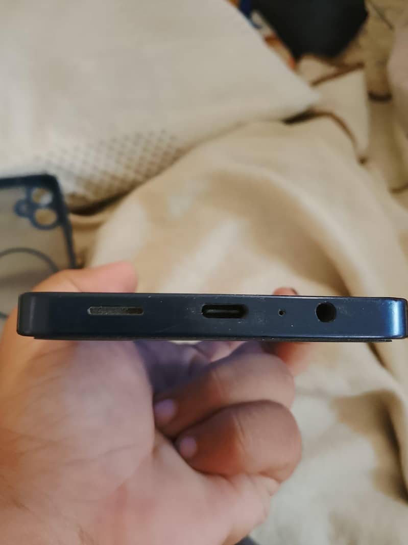 Samsung Mobile A06 2