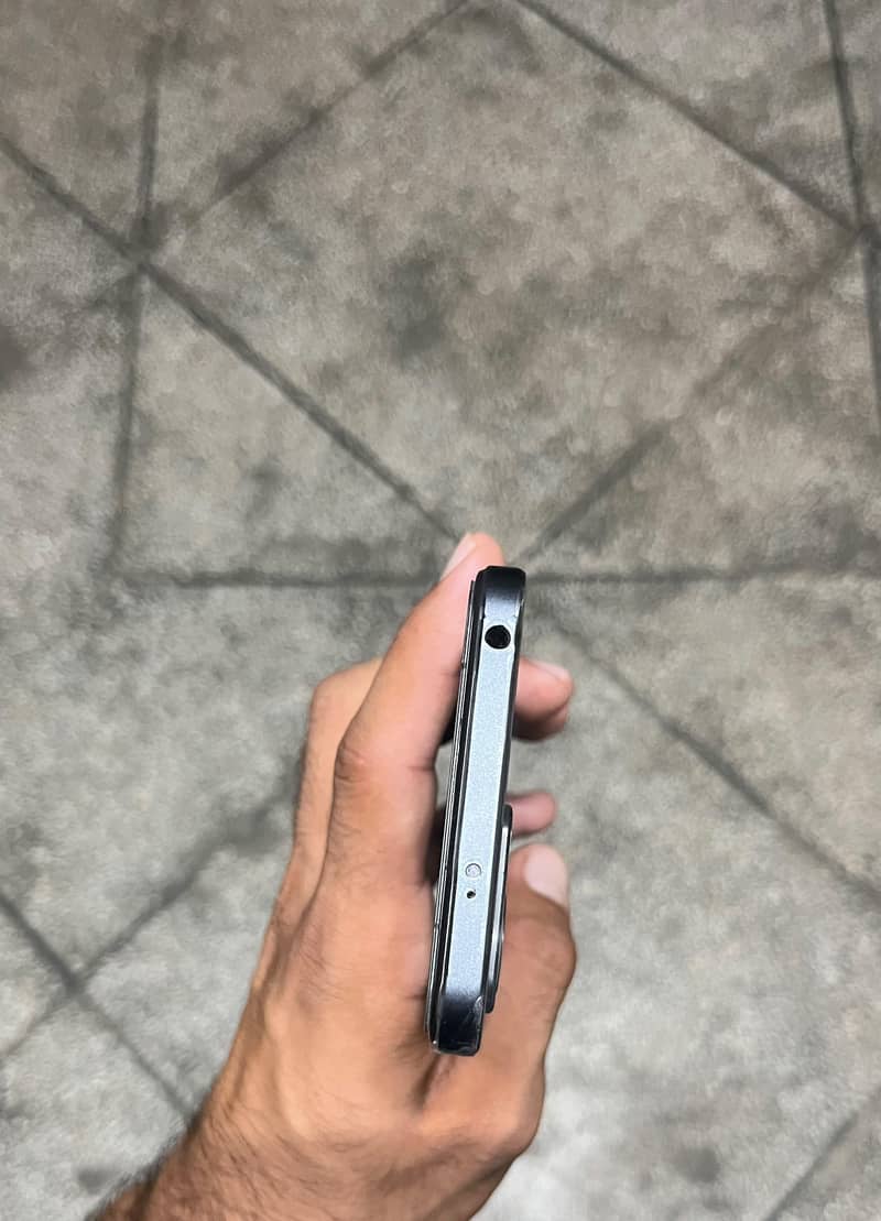 Xiaomi Redmi Note 12 4