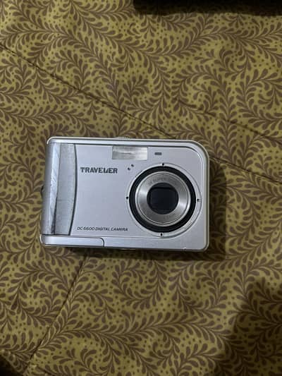 Y2K Traveller DC 5600 Digicam - CCD and Nostalgic Vibes  (Cam Only)