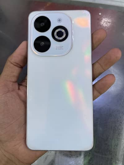 Infinix Smart 8 Pro