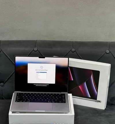 Apple MacBook Pro M2 MAX 1TB ( M1.2. 3.4pro. Max. Air