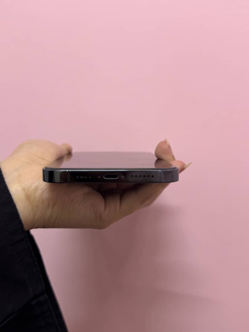 Apple iPhone 12 Pro Max 5