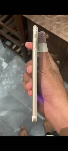 Apple iPhone 6S Plus 4