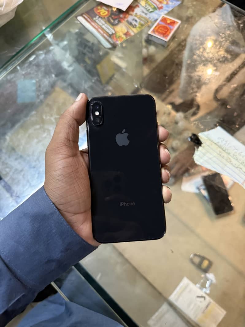 Apple iPhone X 6