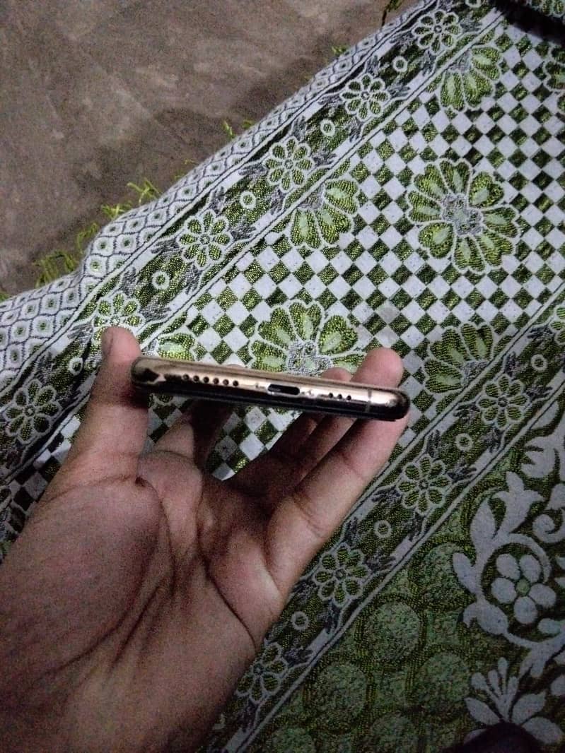 Apple iPhone XS 2