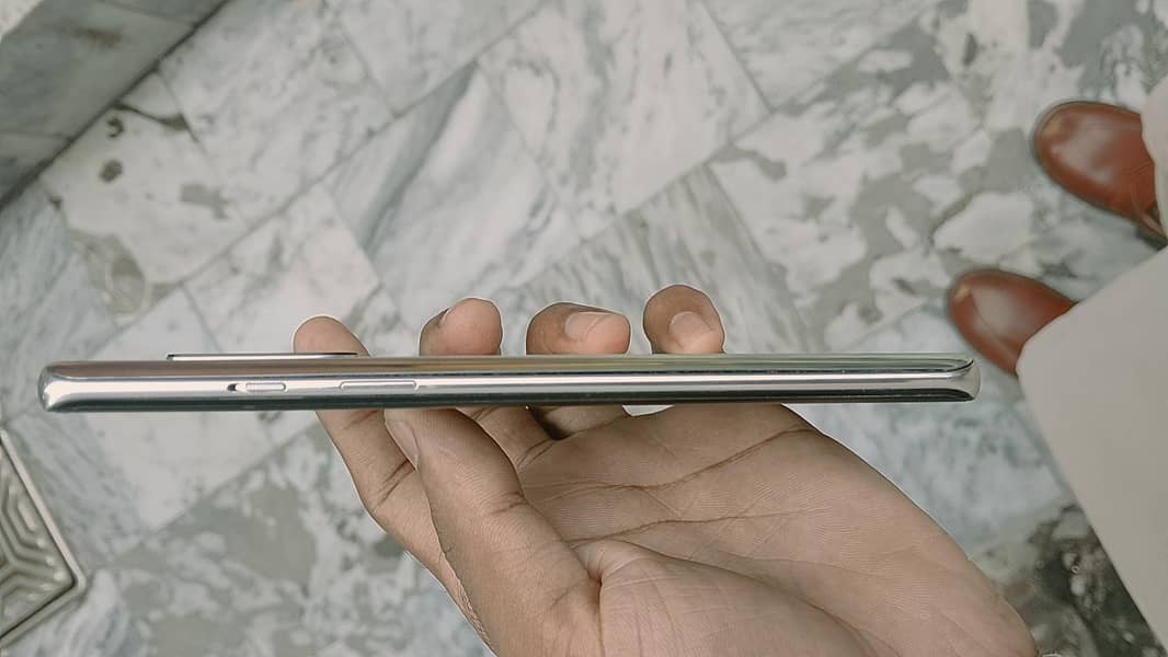 One Plus 8 lush condition 5
