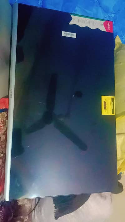 boht kmaalh chelne me paiso ki zrort h isliye sale karha ho