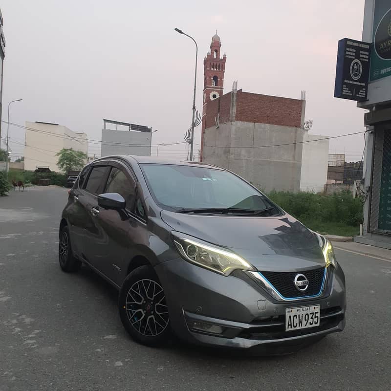 Nissan Note E Power 2018 1