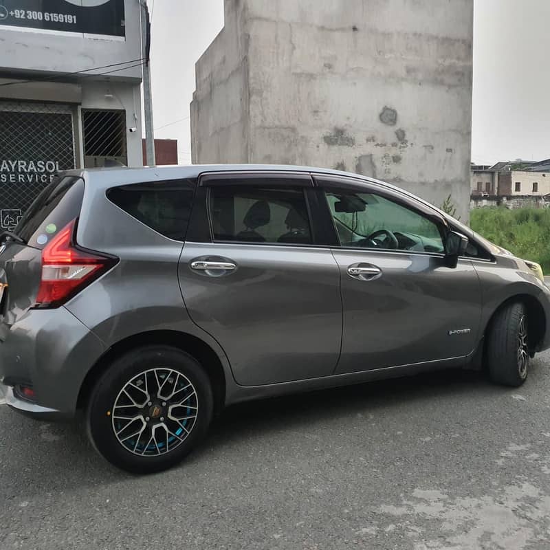 Nissan Note E Power 2018 3