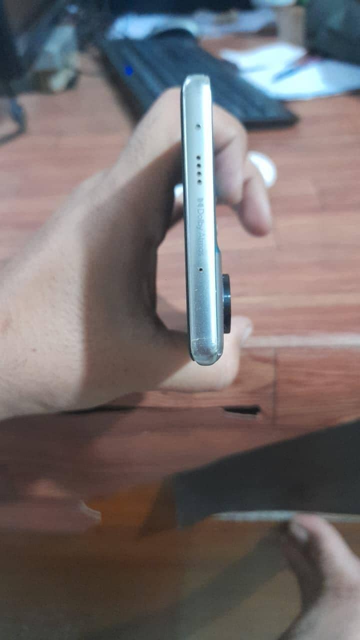 Tecno CAMON 40 Pro 5