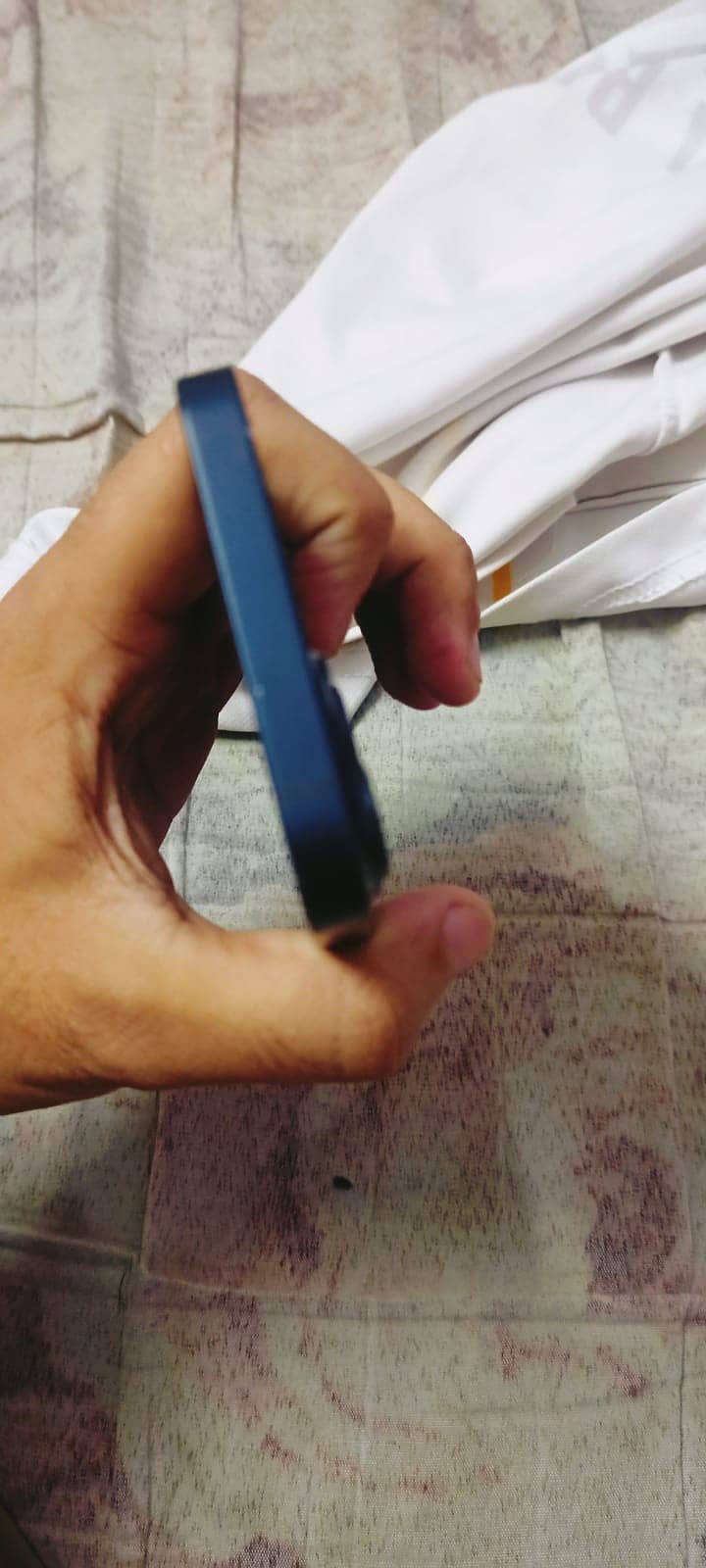 Apple iPhone 14 2