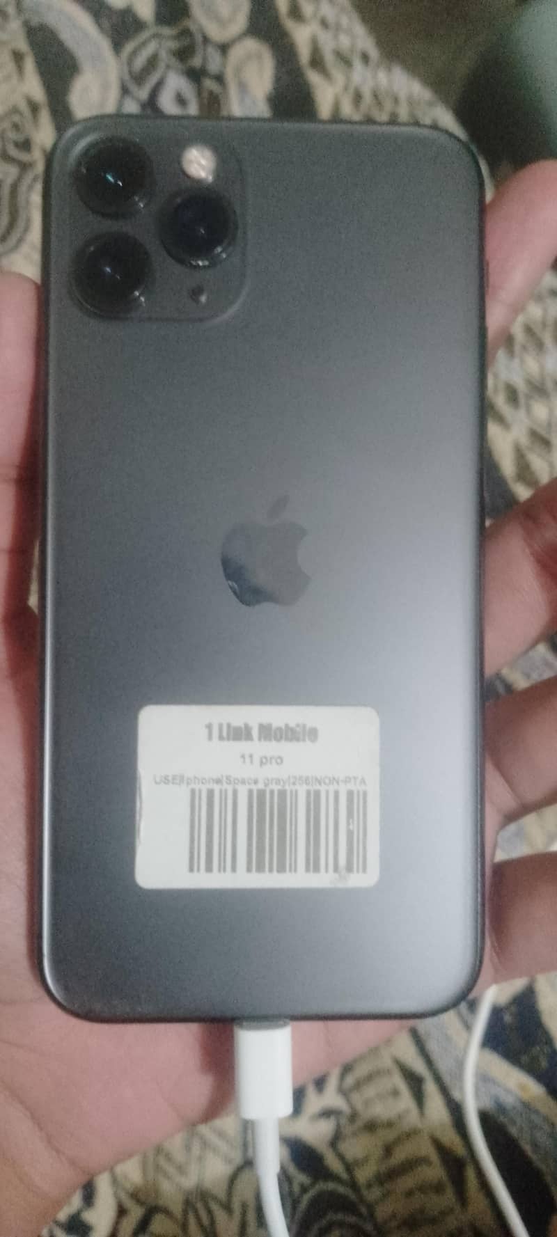 Apple iPhone 11 Pro 6
