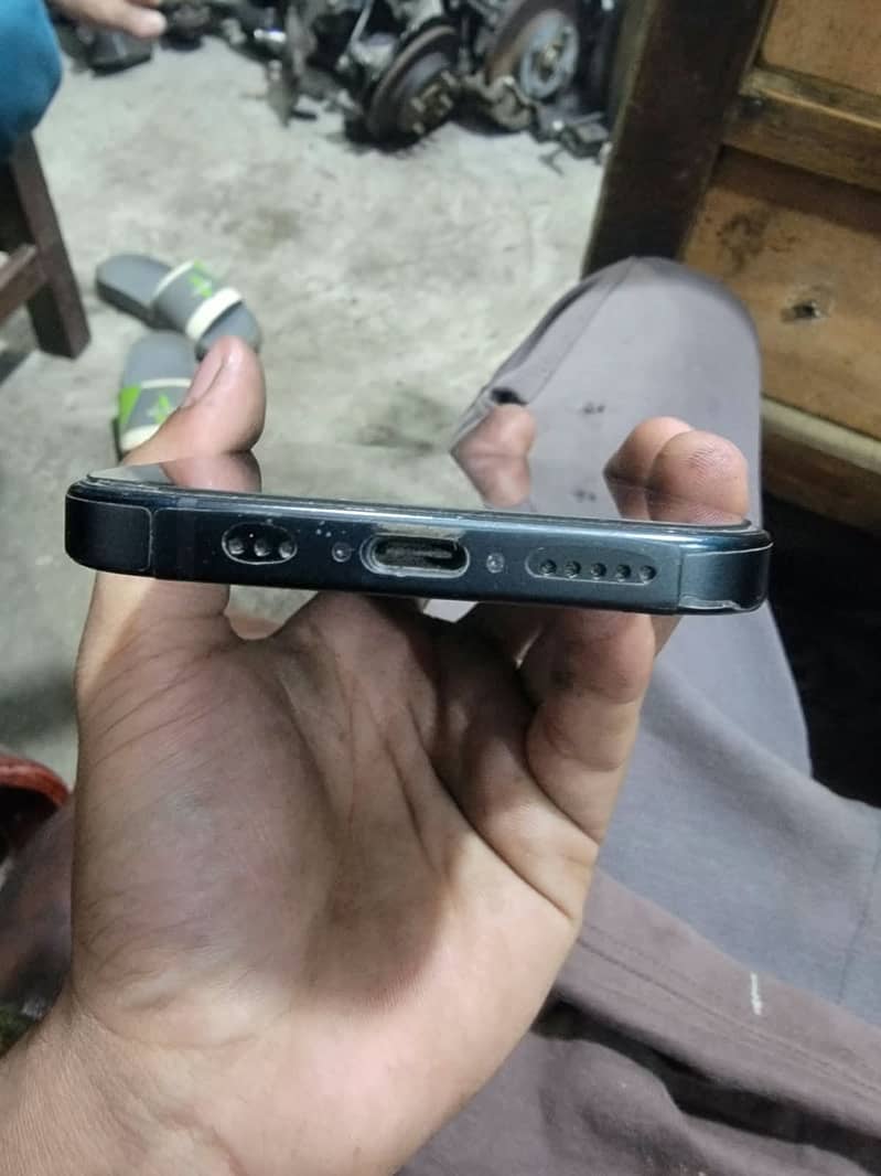 iphone 15 4