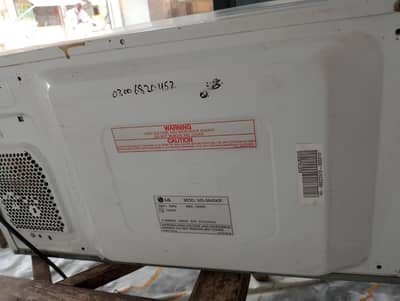 Microwave oven