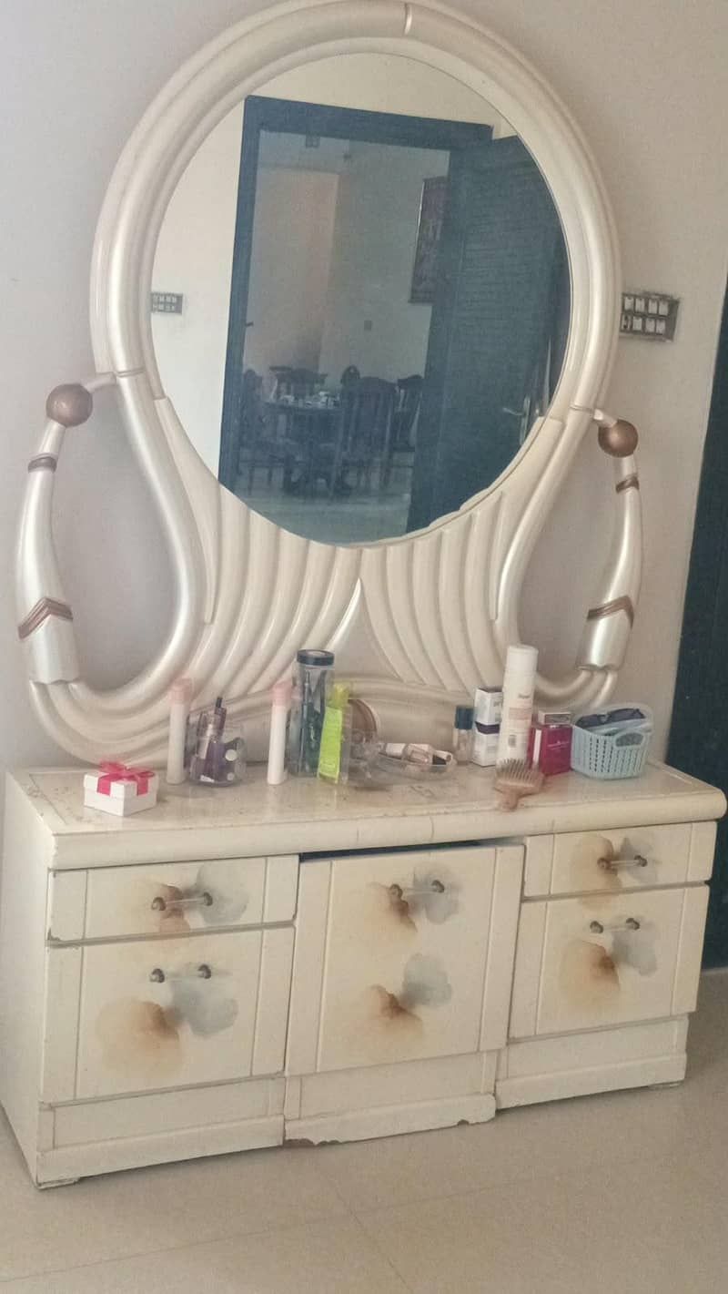 king bed 2