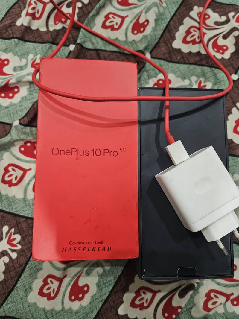 One Plus 10 Pro 3