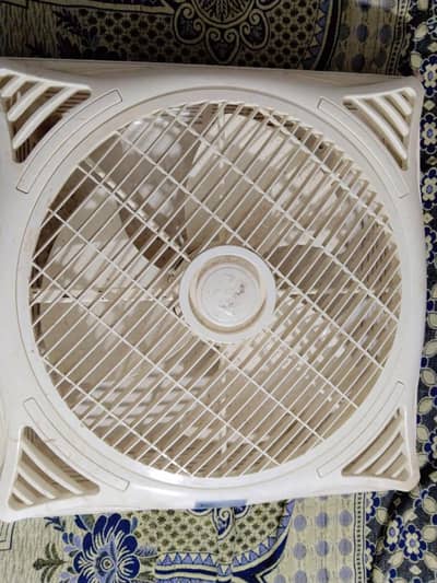 False ceiling fan in good working condition