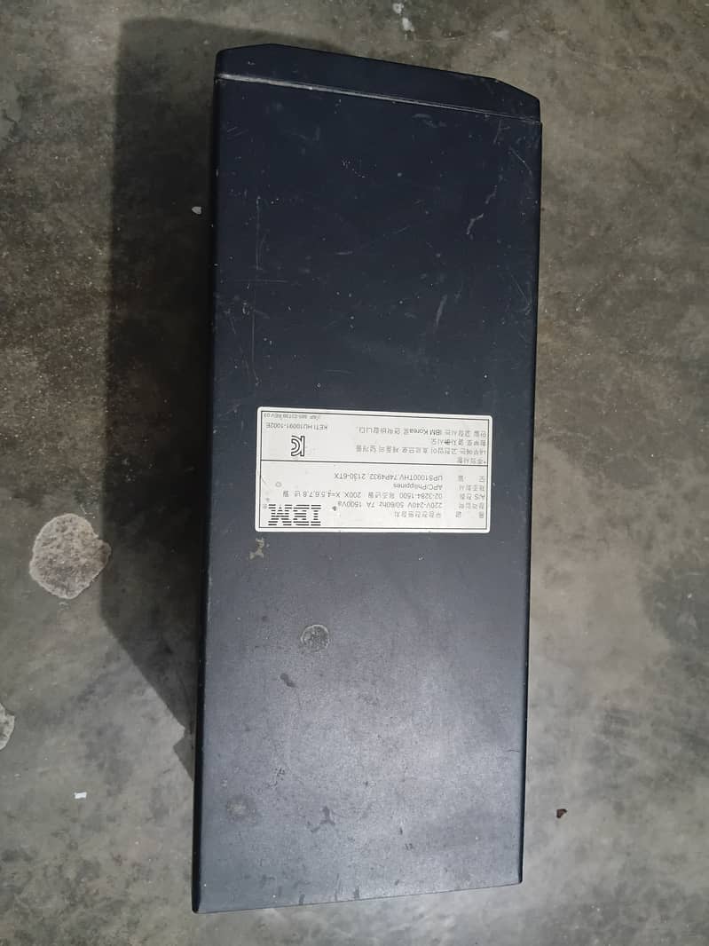 APC 1500 VA Ups 1