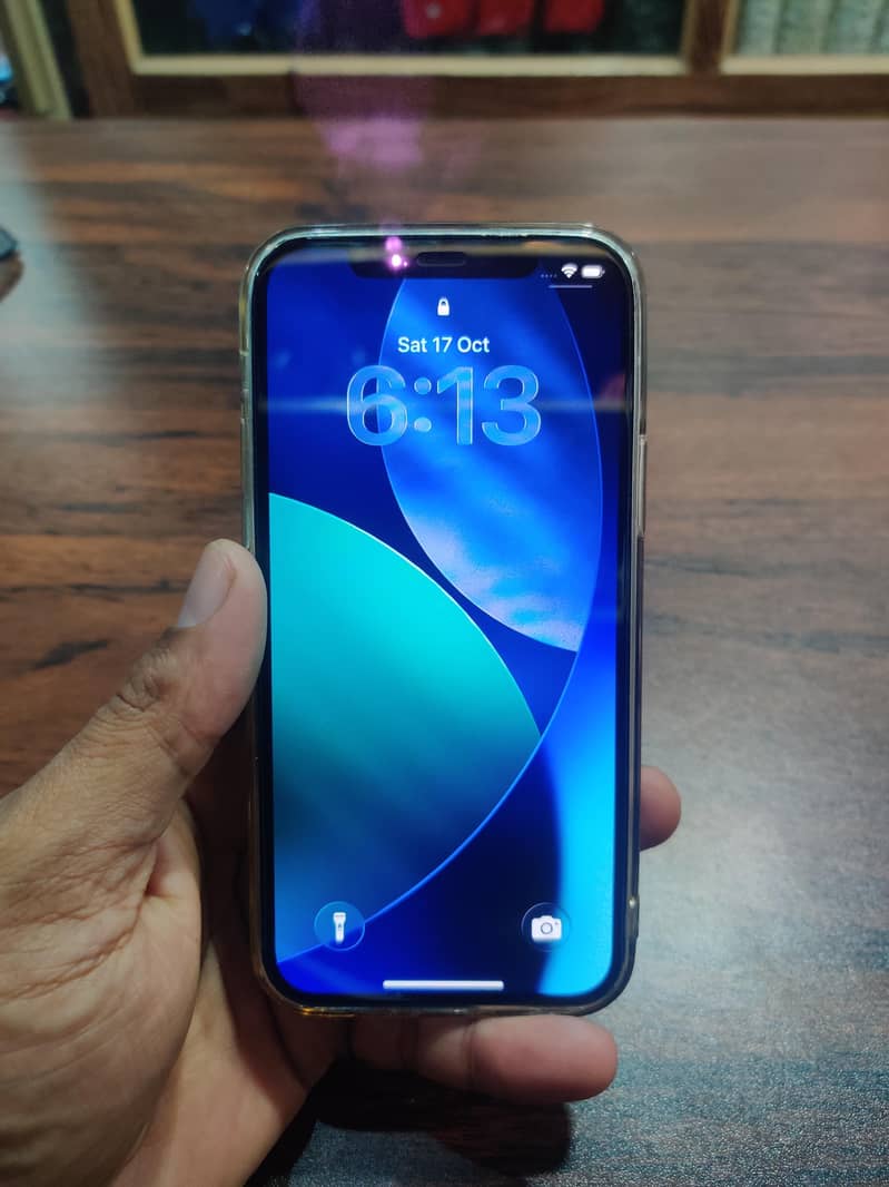Apple iPhone 12 0
