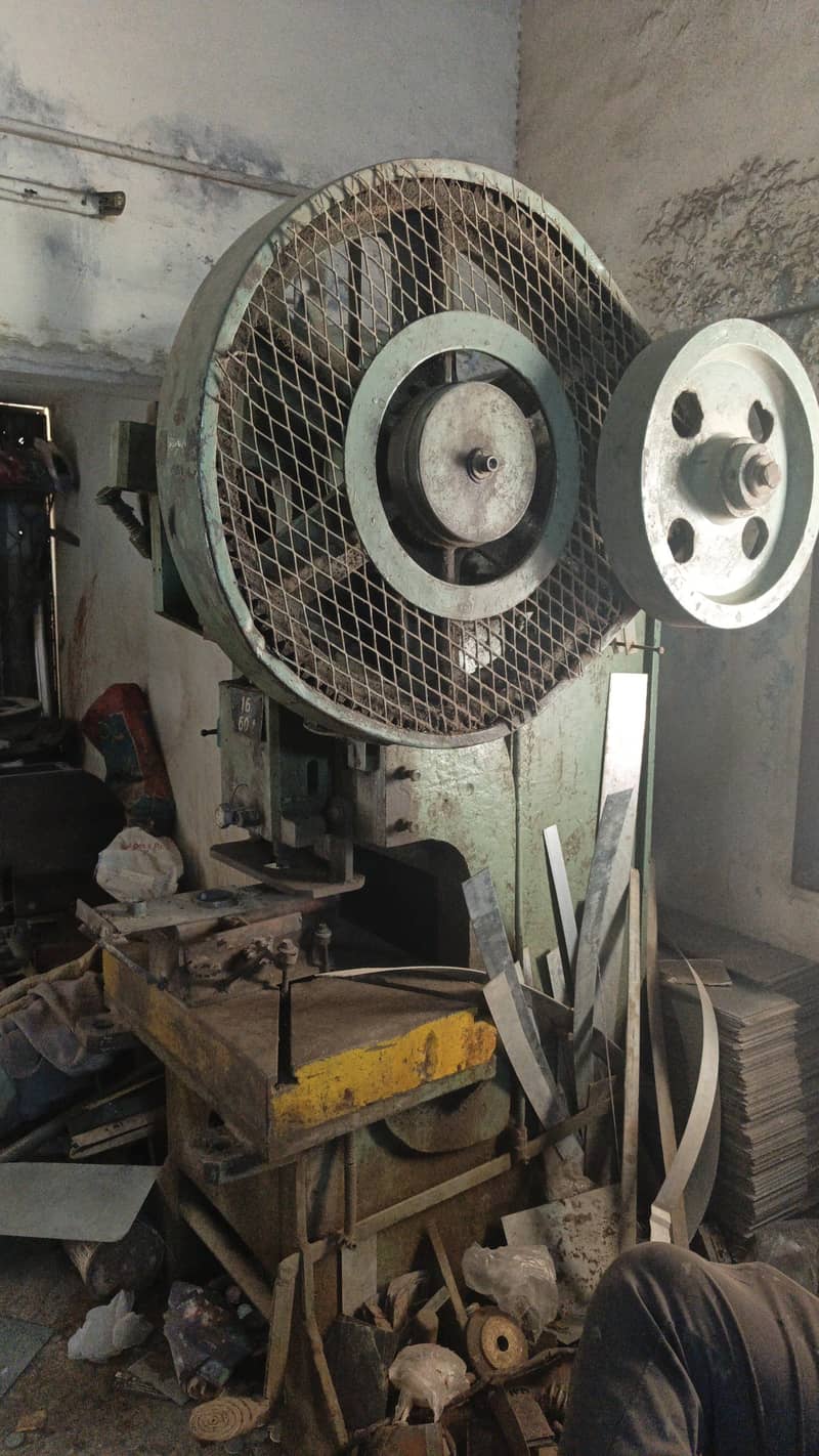 hydralic press 300 ton/ power press 60 ton - Other Business & Industry ...