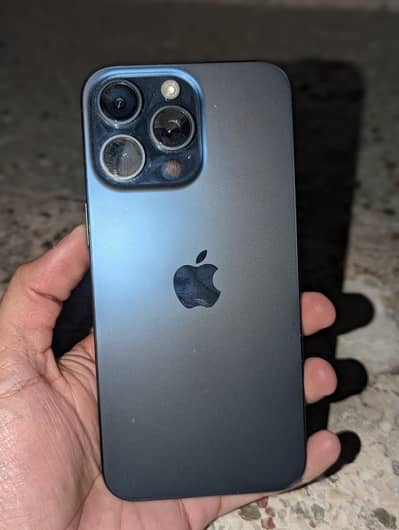 Apple iPhone 15 Pro Max with box