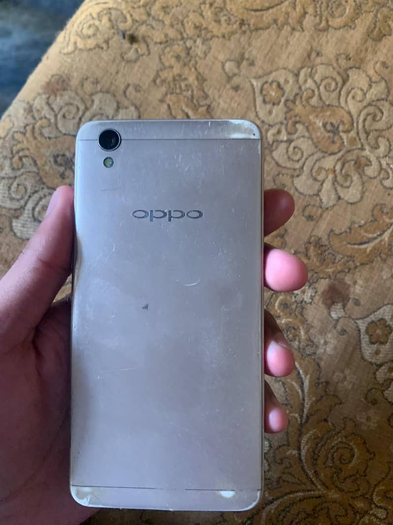 OPPO A37 1