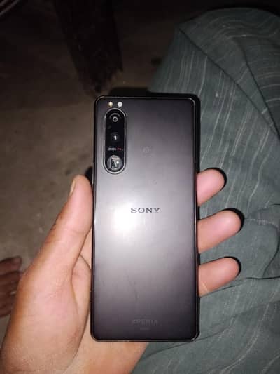 Sony 5 III screen lines