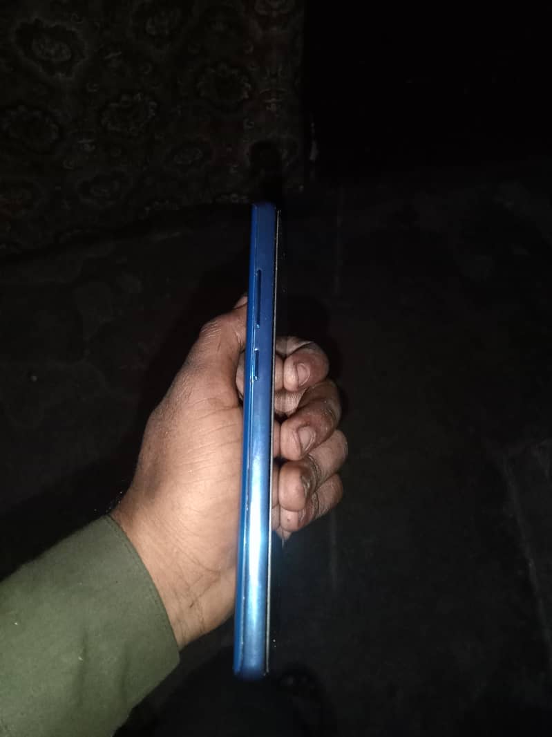Samsung Mobile Note 8 4