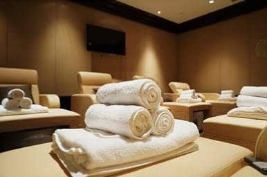 Need fresh female staff spa saloon work