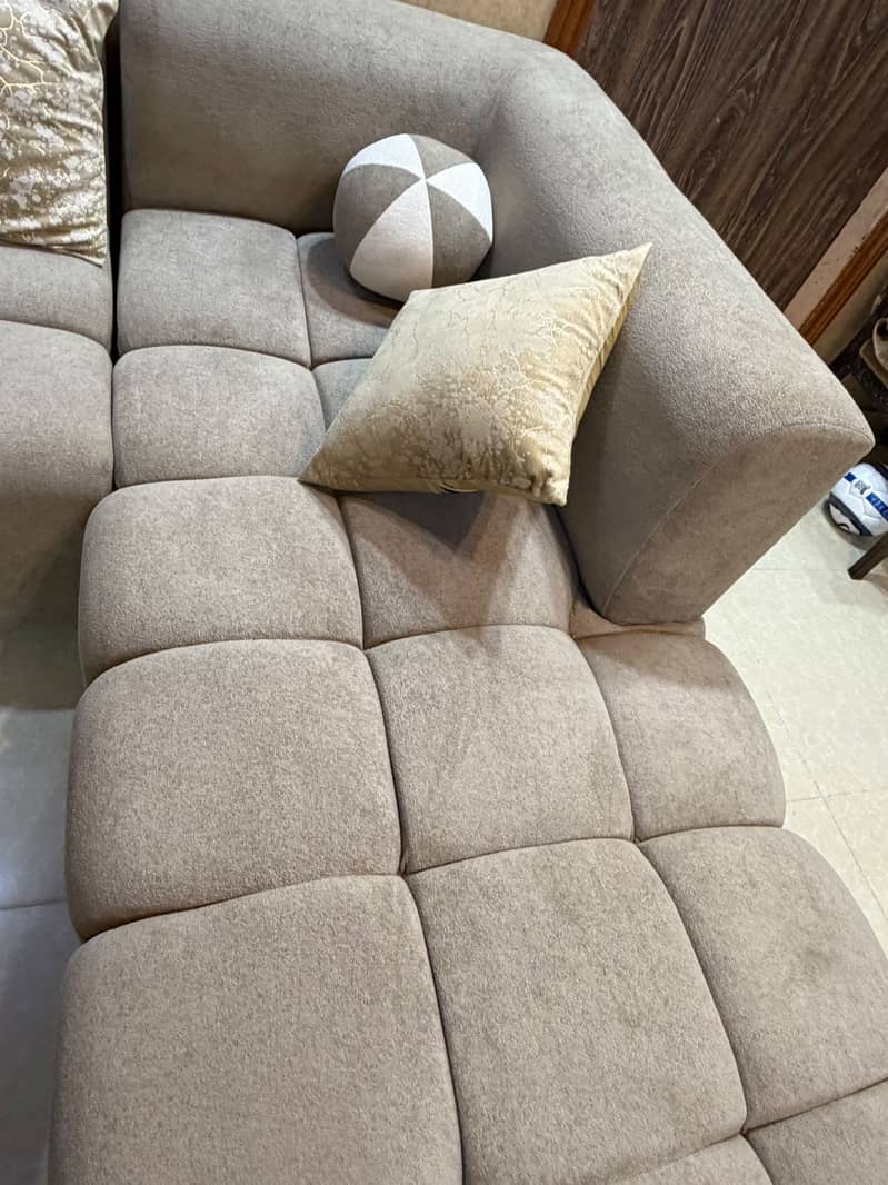 6 seater  L shape bubble sofa 1