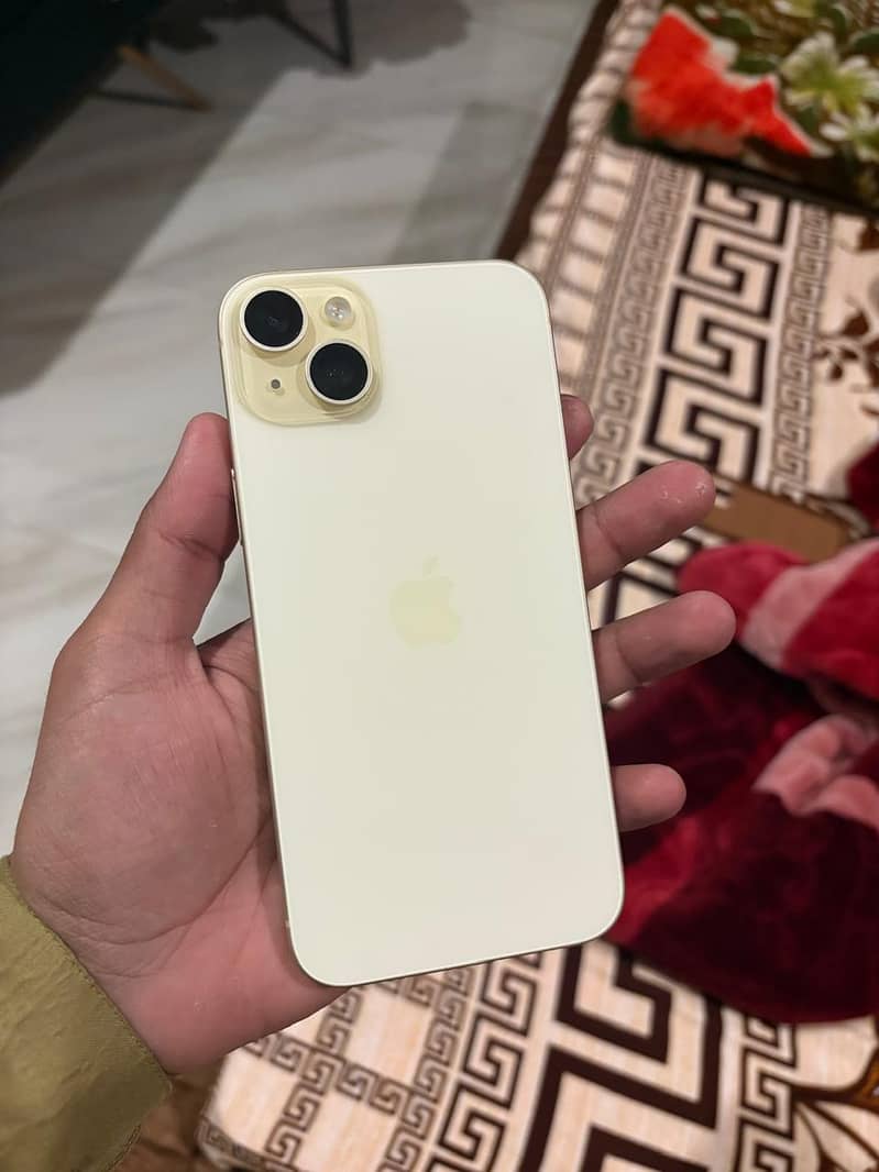 Apple iPhone 15 plus 1