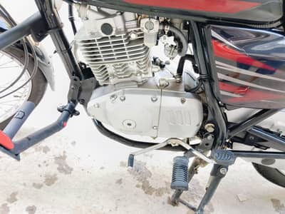 Suzuki GS 150